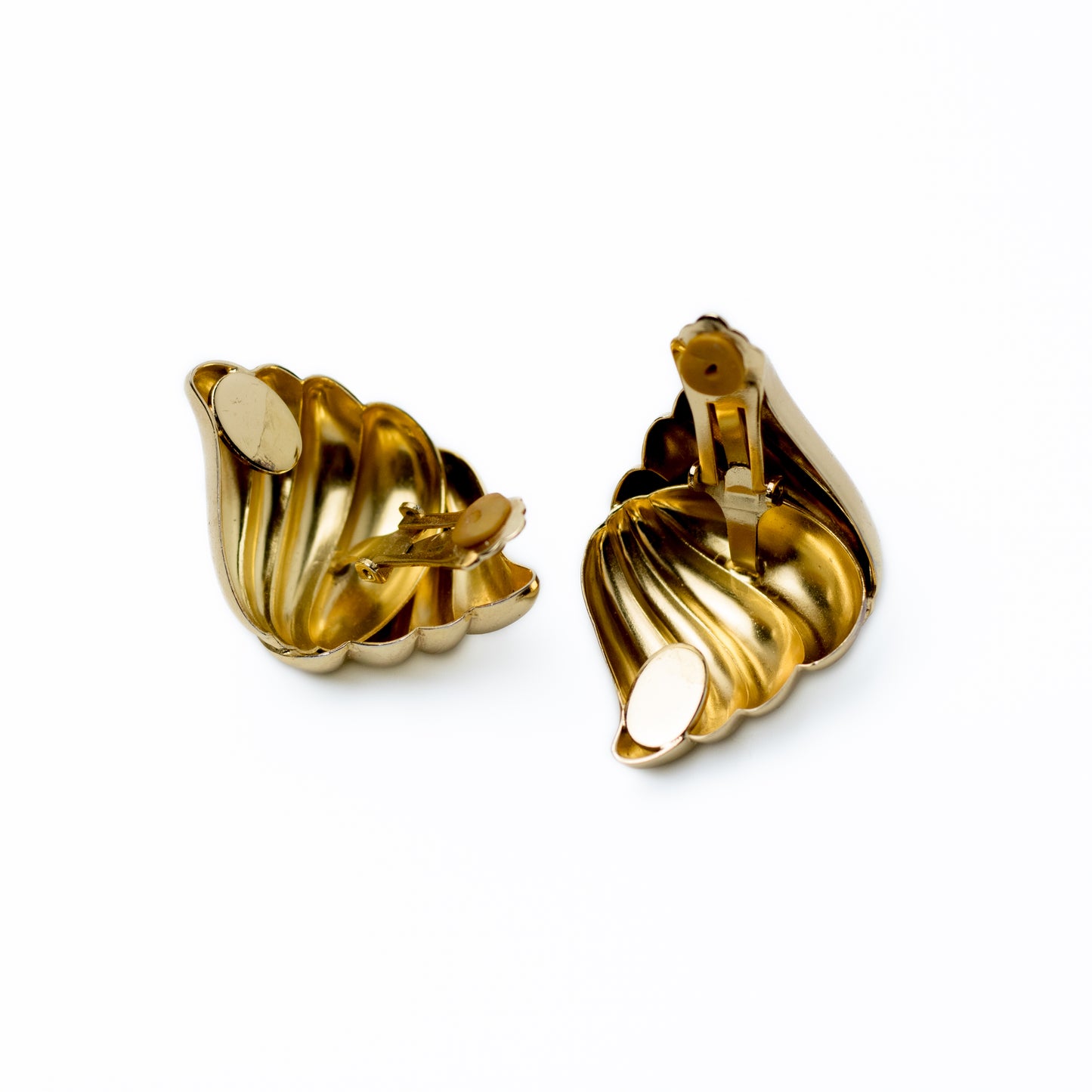 Christian Dior Germany Vintage Large Shell Clip-on Earrings