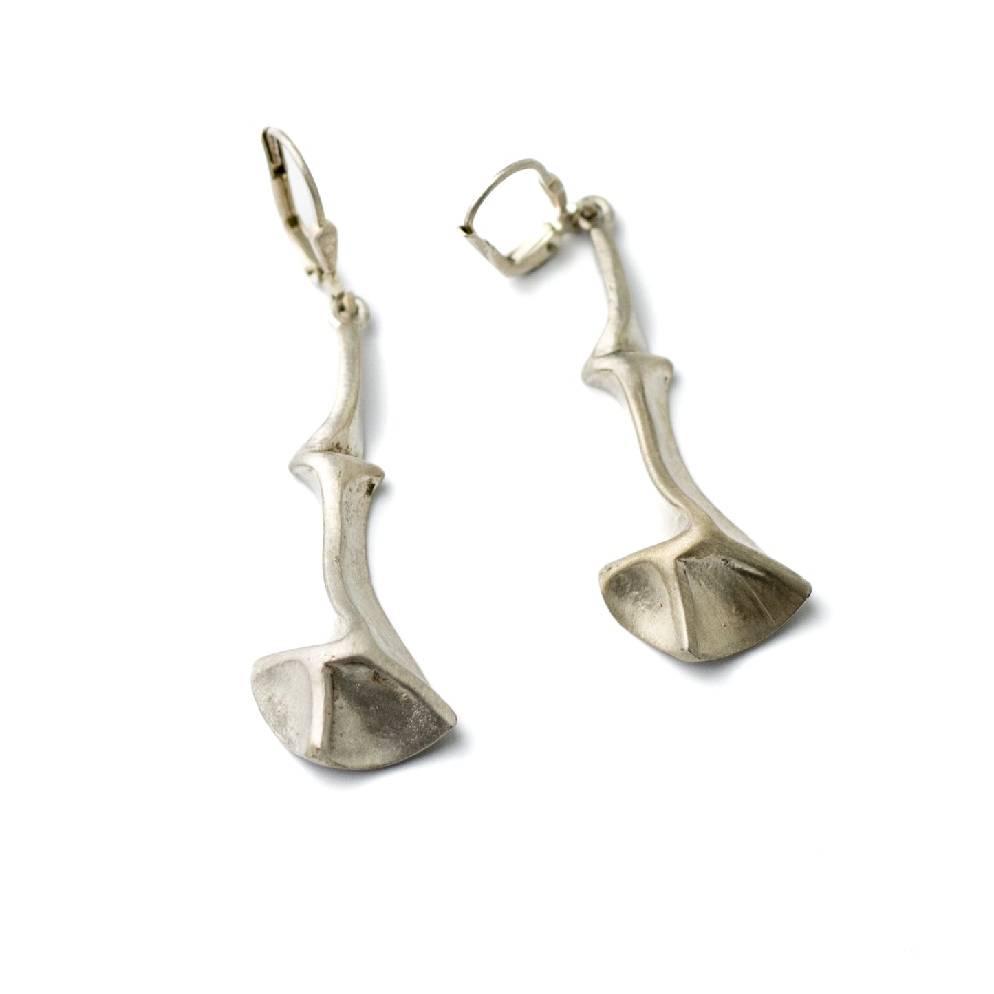 Boucles d'oreilles pendantes vintage en argent sterling de Niels Erik, au design moderniste danois