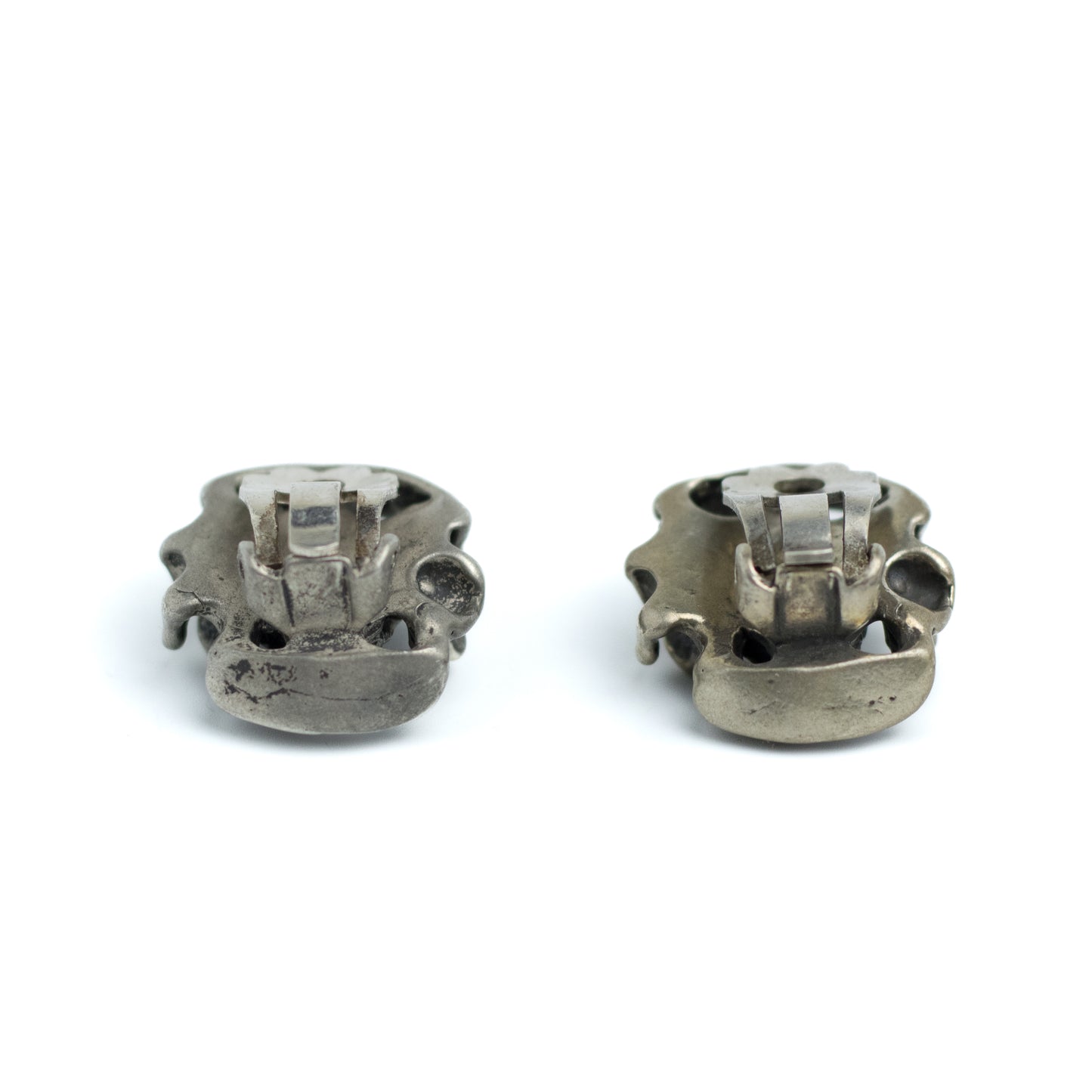 Vintage Brutalist Pearl Clip-On Earrings in Silver Tone Metal
