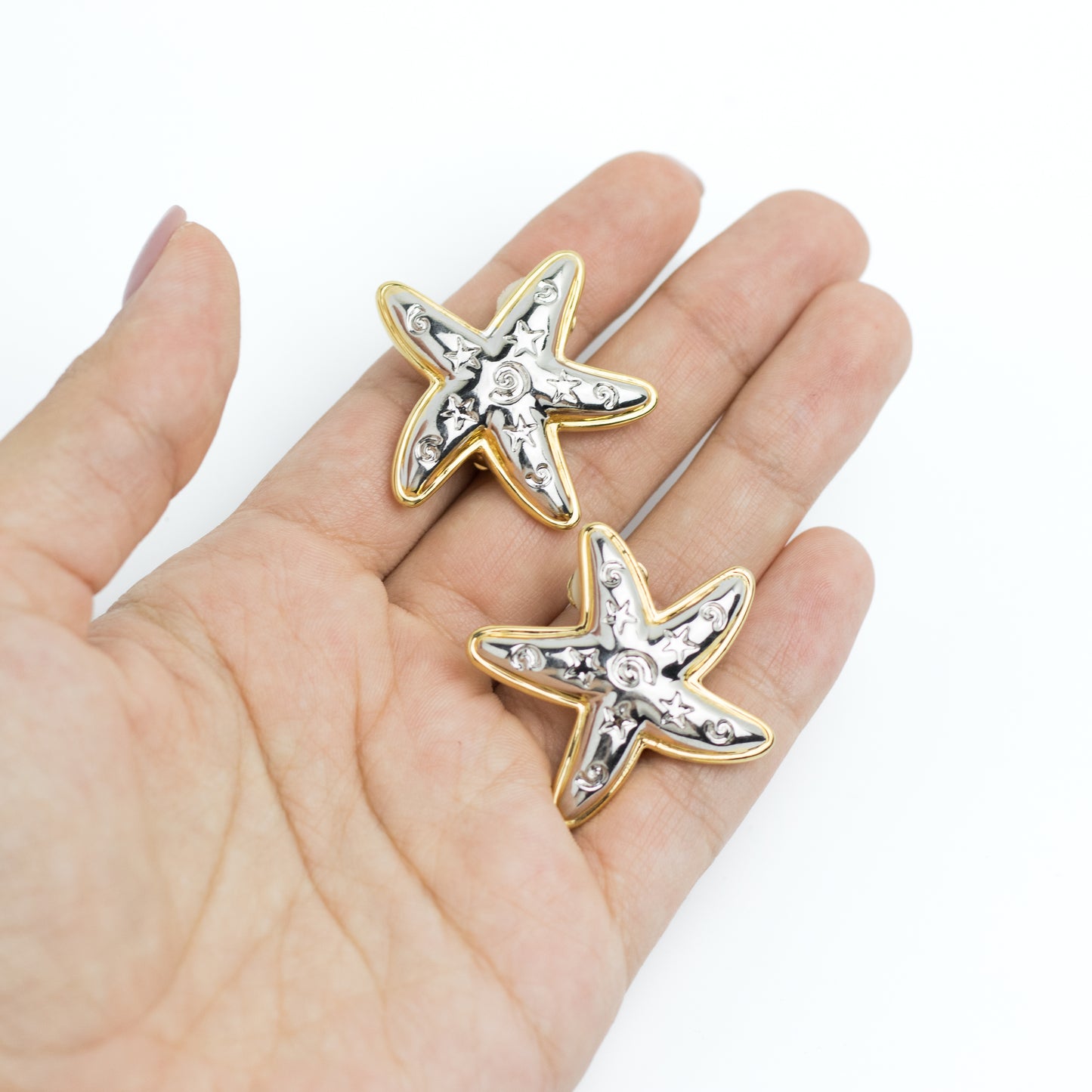 Vintage Starfish Clip On Earrings in Gold and Silver Tone