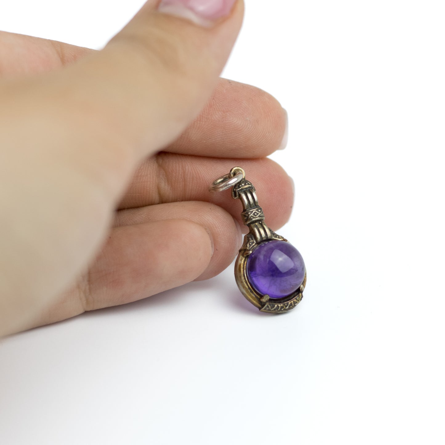 Art Deco Antique Silver Pendant with Amethyst