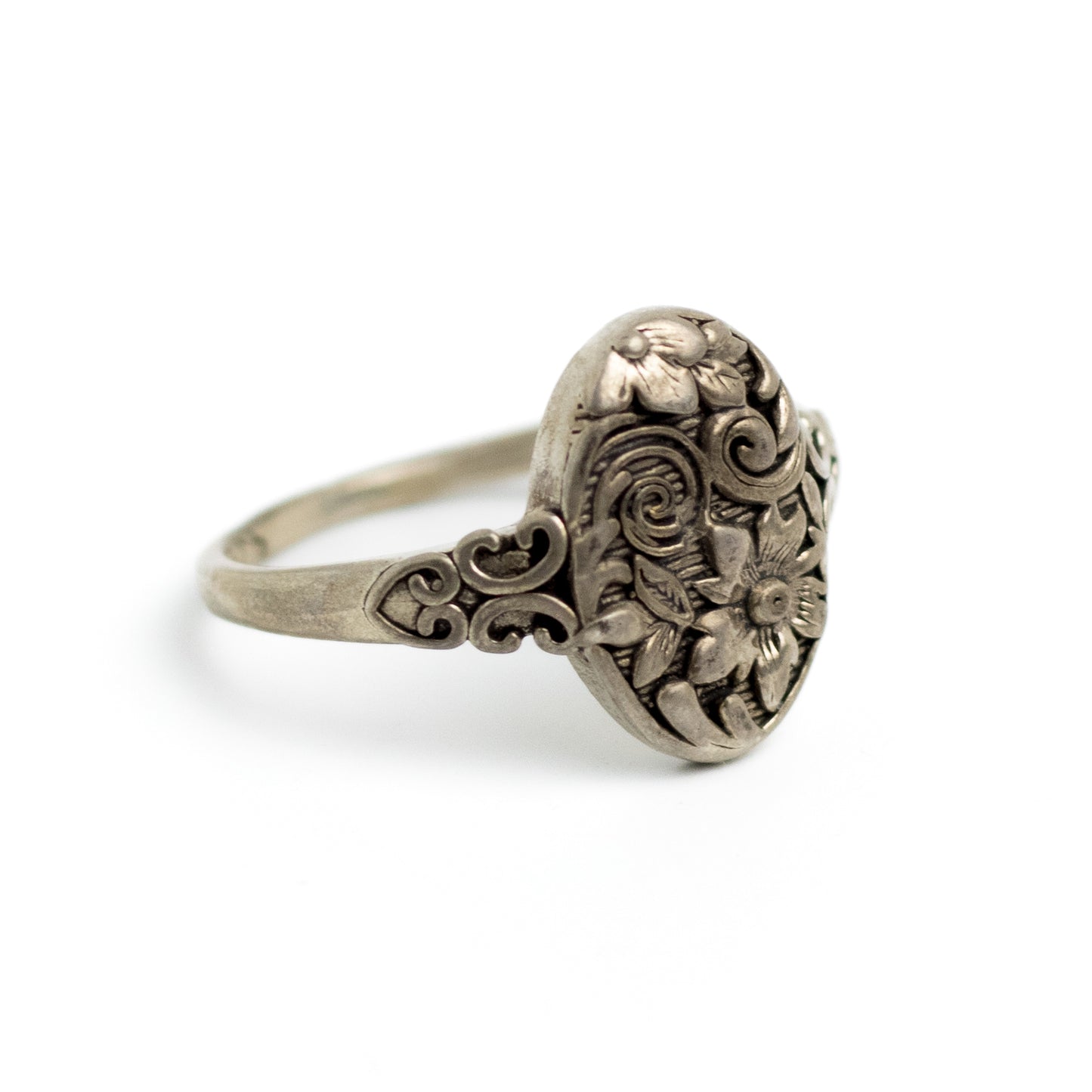 Art Nouveau Antique Sterling Silver Floral Ring