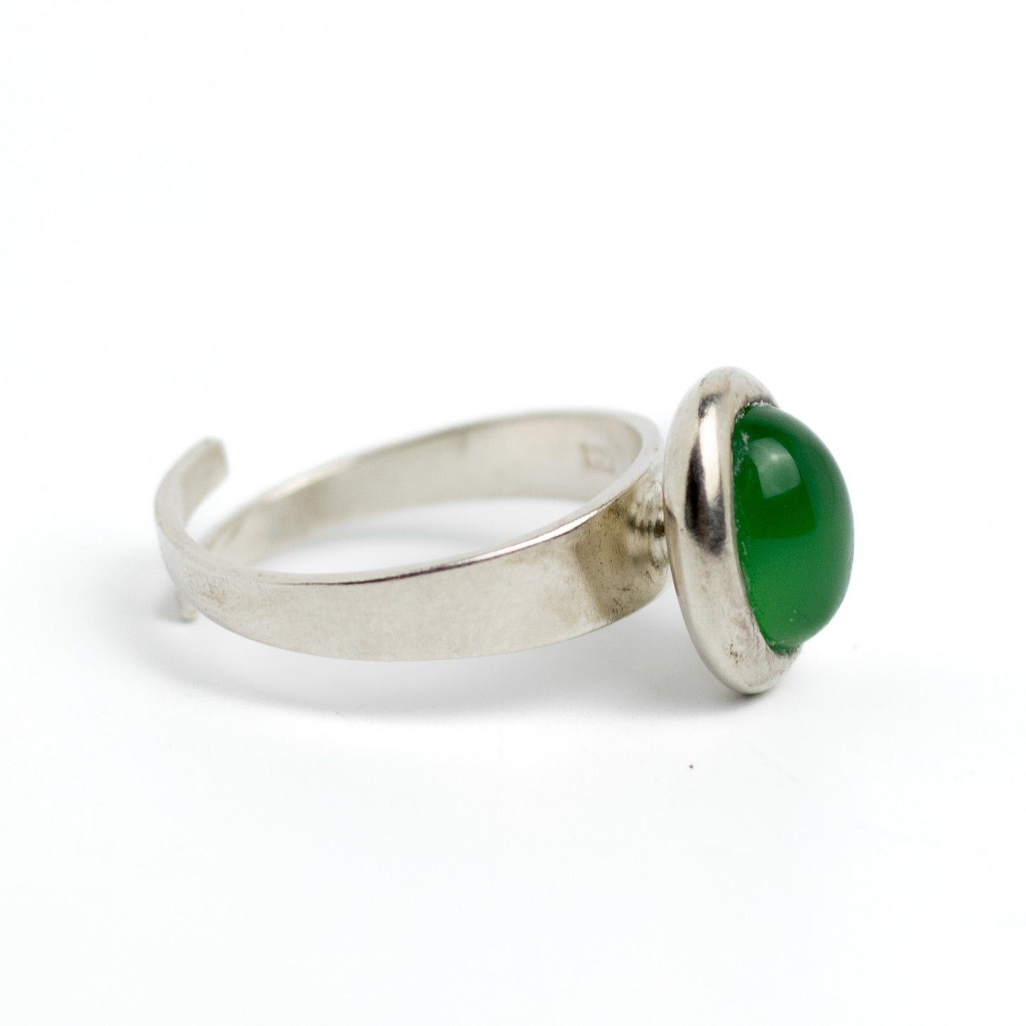 Finnish Modernist Vintage Silver Ring with Chrysoprase on Stem
