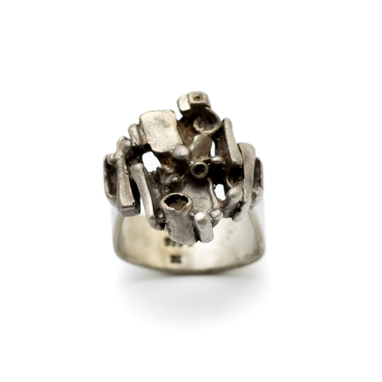 Bague Tundra brutaliste en argent sterling JUHLS