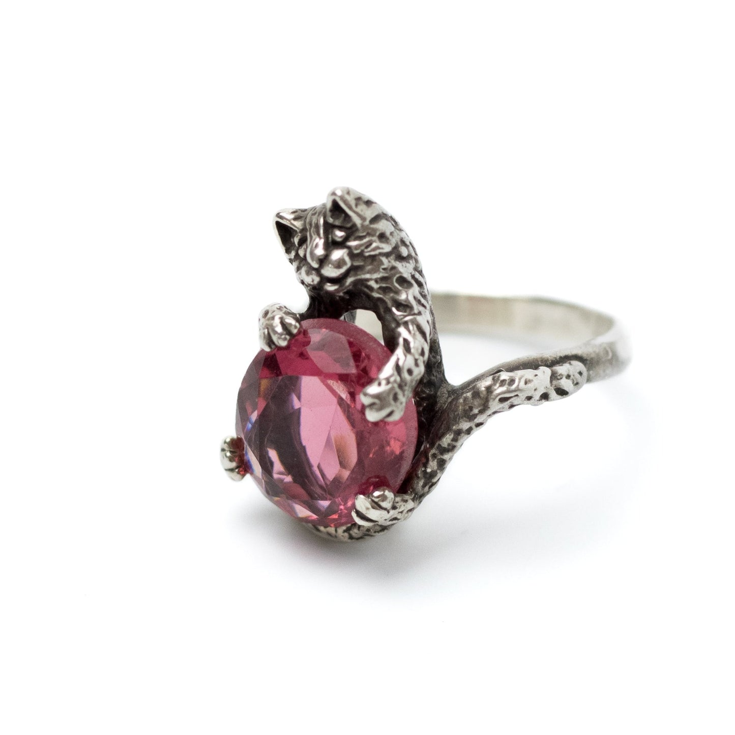 Vintage Silver Ring Featuring Cat with Pink Crystal