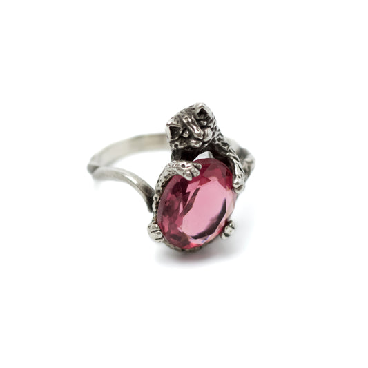Vintage Silver Ring Featuring Cat with Pink Crystal
