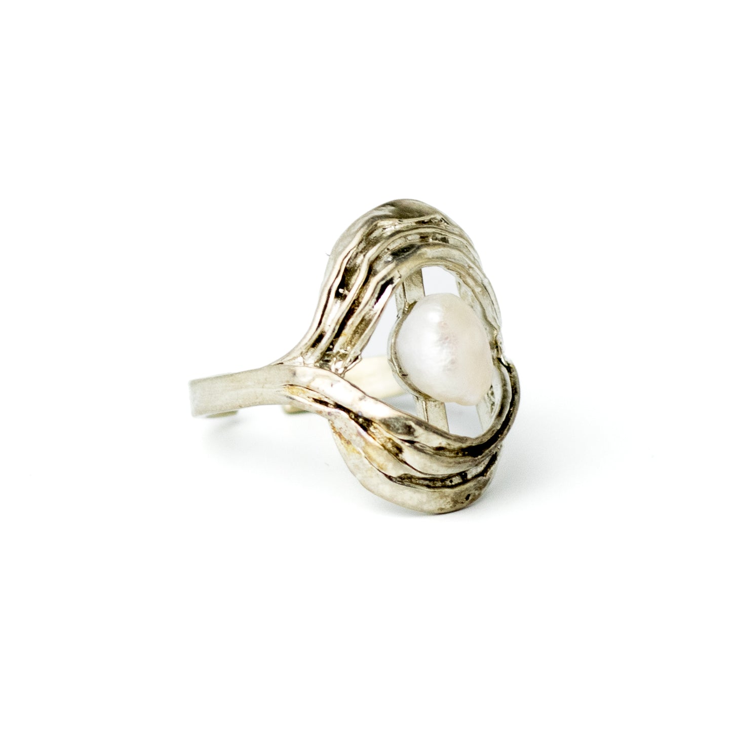 Perli Germany Brutalist Sterling Silver Ring with Natural Pearl