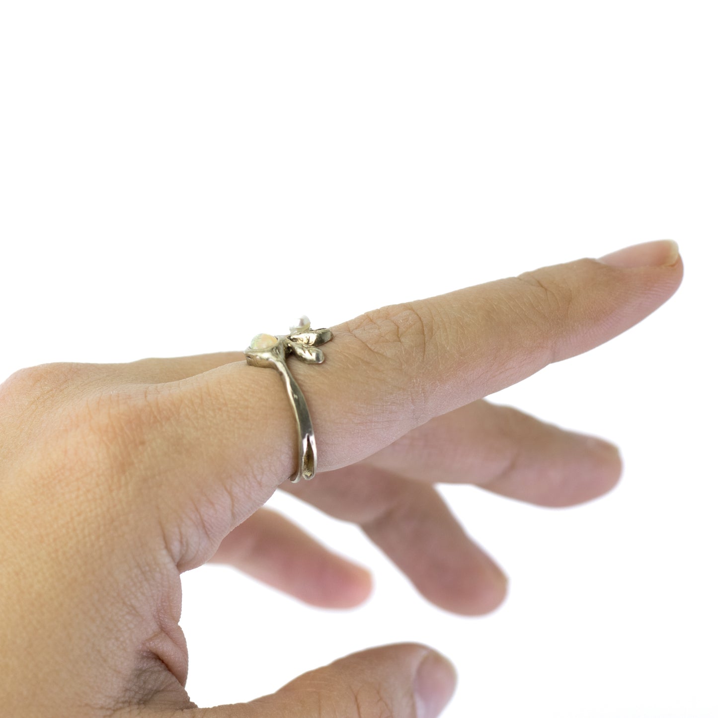 Dainty Perli Silver Ring With Seed Pearl And Natural Opal