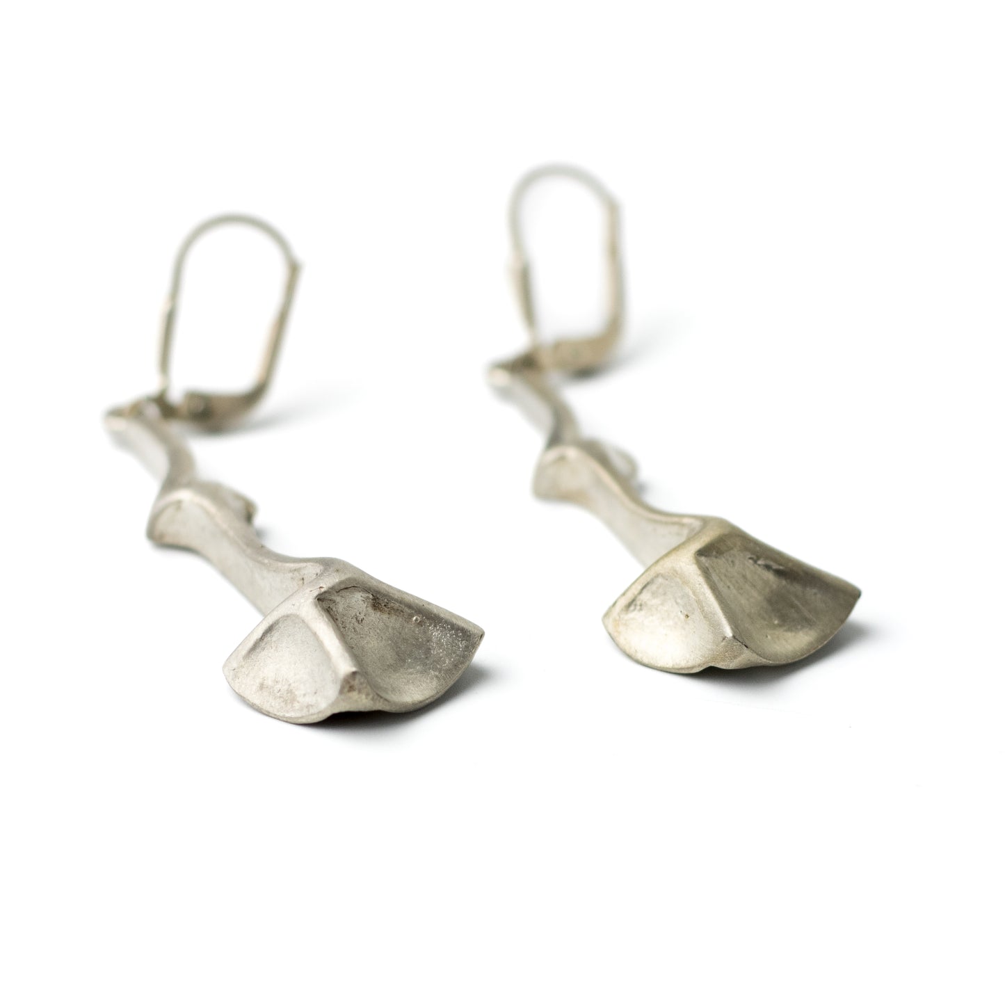 Boucles d'oreilles pendantes vintage en argent sterling de Niels Erik, au design moderniste danois