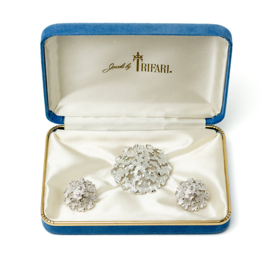 Crown Trifari Vintage Brooch & Clip On Earrings Set in Silver Tone