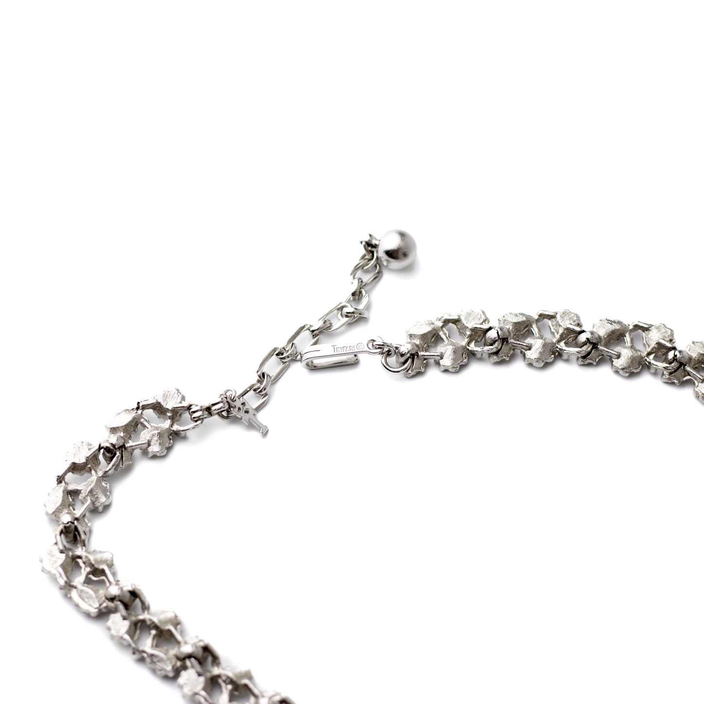 Crown Trifari Silver Leaves Vintage Necklace