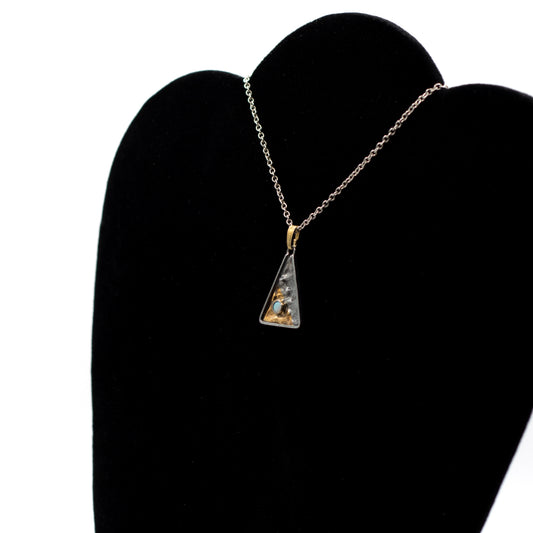 Pendentif triangle en argent sterling opale naturelle vintage