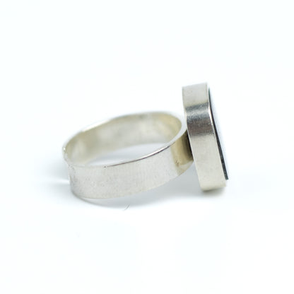 Kupittaan Kulta Vintage Finnish Modernist Silver Ring with Spectrolite