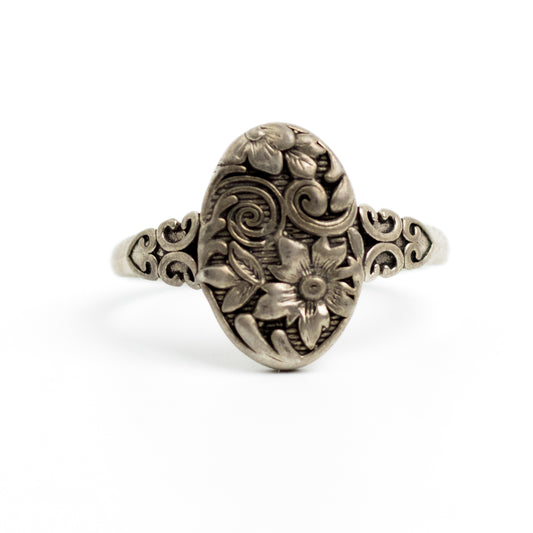 Art Nouveau Antique Sterling Silver Floral Ring