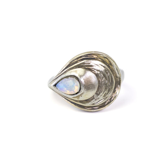 Vintage Silver Teardrop Ring With Natural Opal