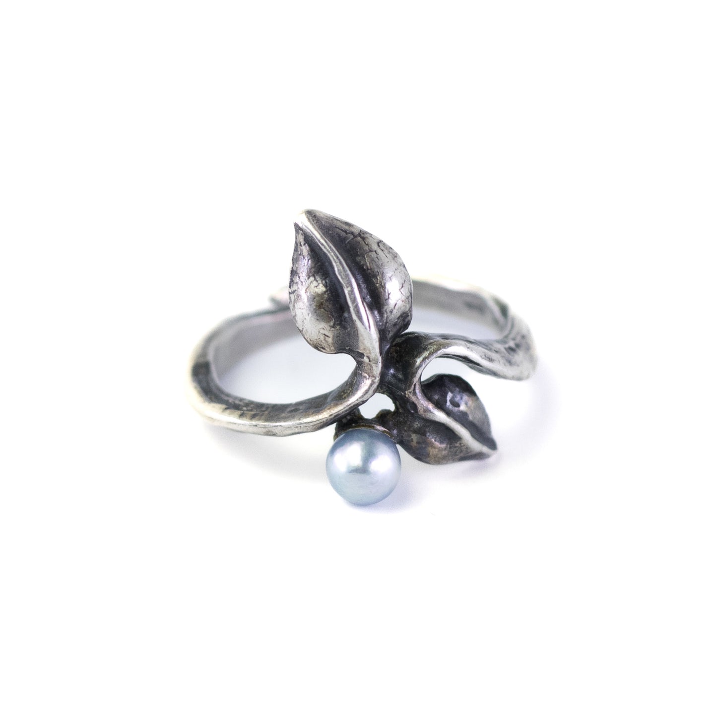 Vintage Perli Silver Leaf Ring With Pearl