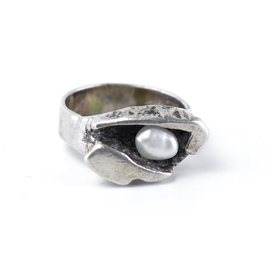Vintage Brutalist Silver Ring with Pearl