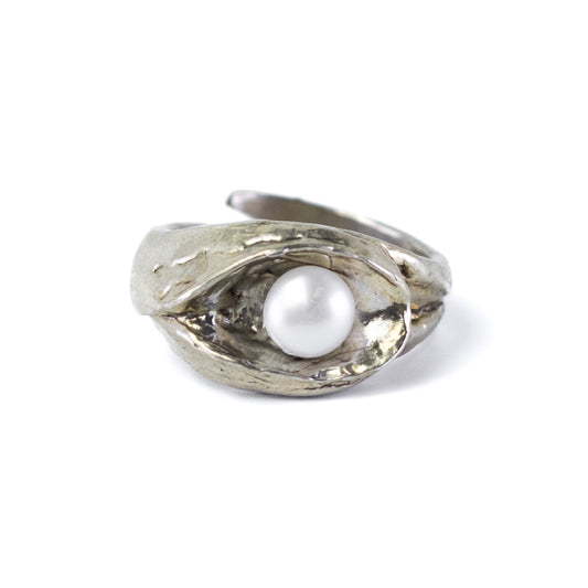Vintage Brutalist Silver Pearl Ring By Perli