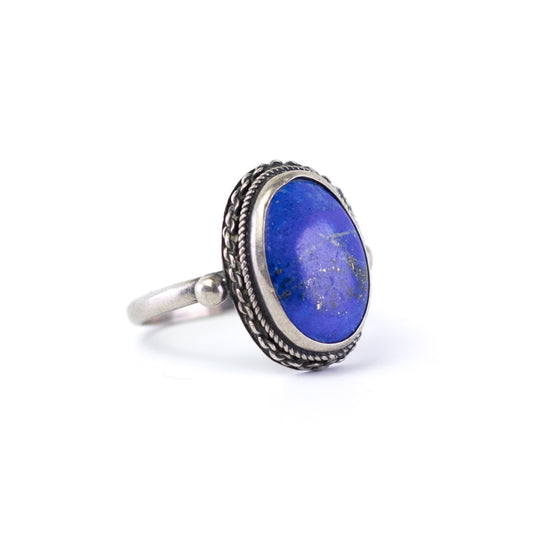 Art Deco Vintage Silver Ring With Lapis Lazuli Oval Stone