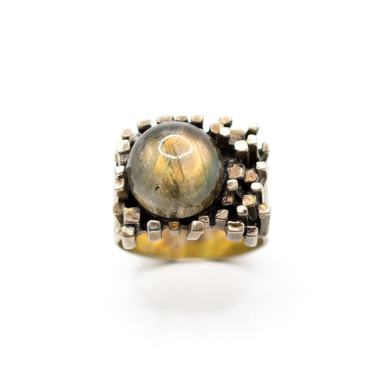 Modernist Brutalist Silver Vintage Ring With Labradorite