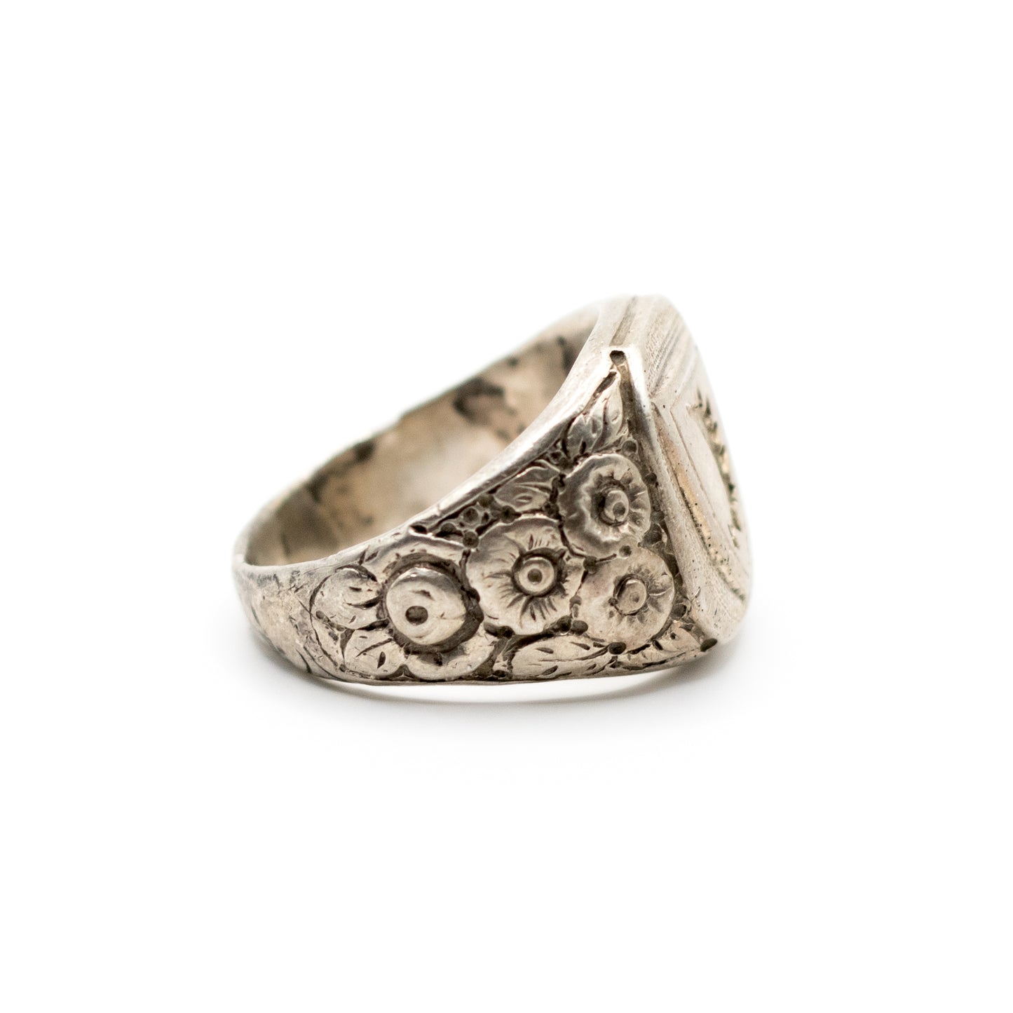Antique Men's Signet Ring With Ornate Band, Vintage Heraldic Jewelry