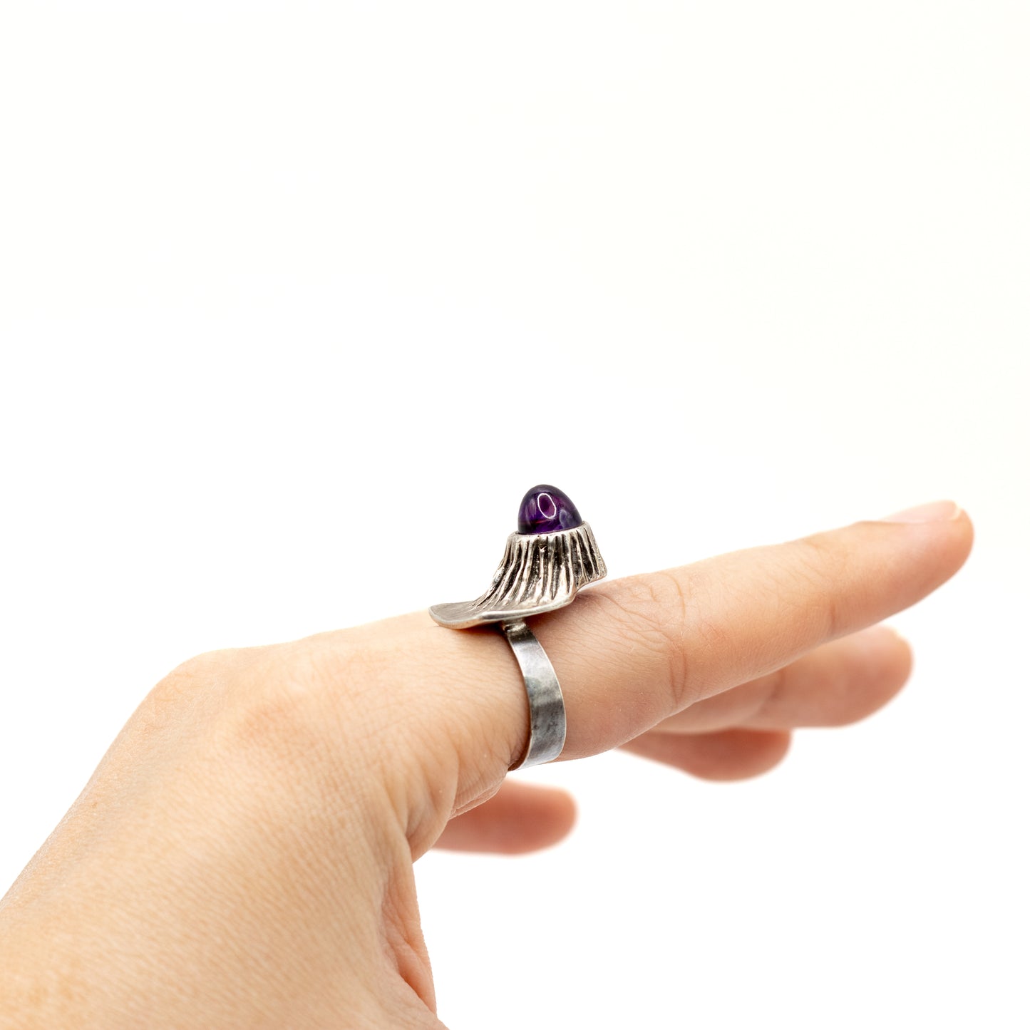 Relo Amethyst Silver Vintage Brutalist Ring