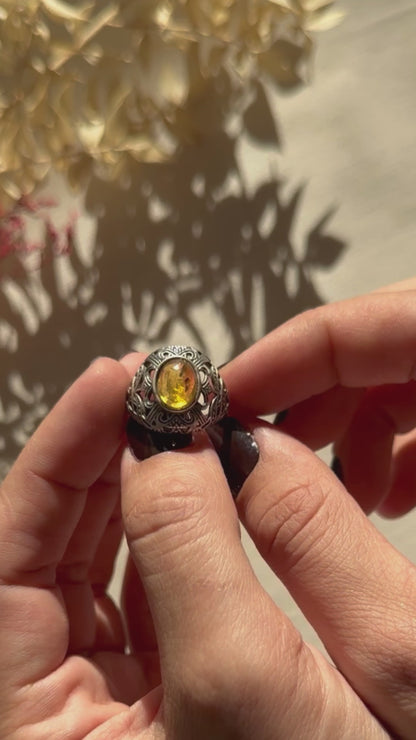 Art Deco Sterling Silver Ring with Yellow Amber Cabochon