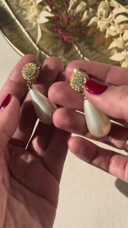 Boucles d'oreilles à clip vintage Les Bernard avec fausse perle